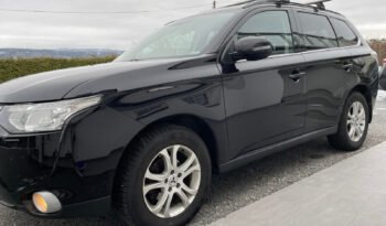 Mitsubishi Outlander 2.0 Intense+ Automaat 7p complet