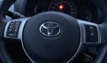TOYOTA YARIS III phase 2 1.5 HYBRID 100 DYNAMIC 3000Euros complet