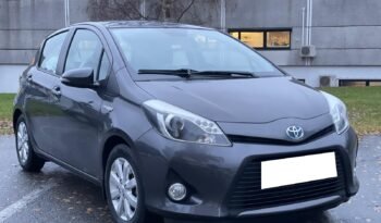 TOYOTA YARIS III phase 2 1.5 HYBRID 100 DYNAMIC 3000Euros complet