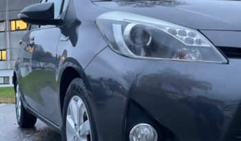 TOYOTA YARIS III phase 2 1.5 HYBRID 100 DYNAMIC 3000Euros complet