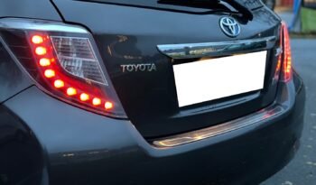 TOYOTA YARIS III phase 2 1.5 HYBRID 100 DYNAMIC 3000Euros complet