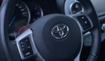 TOYOTA YARIS III phase 2 1.5 HYBRID 100 DYNAMIC 3000Euros complet