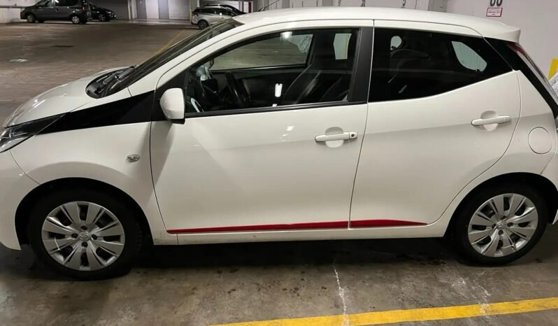 TOYOTA AYGO 1.0 VVTi Essence / Mécanique/ 69 ch (euro 5) complet
