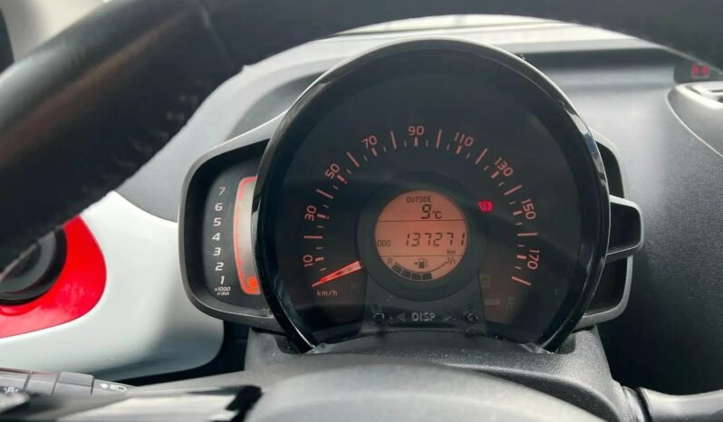 TOYOTA AYGO 1.0 VVTi Essence / Mécanique/ 69 ch (euro 5) complet