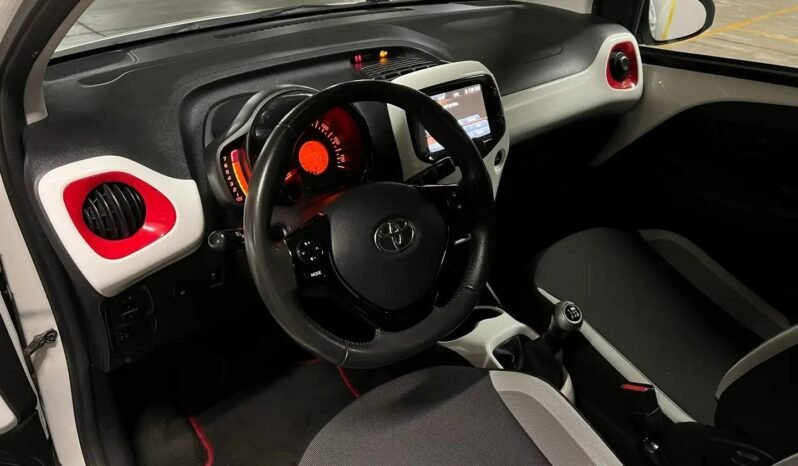 TOYOTA AYGO 1.0 VVTi Essence / Mécanique/ 69 ch (euro 5) complet