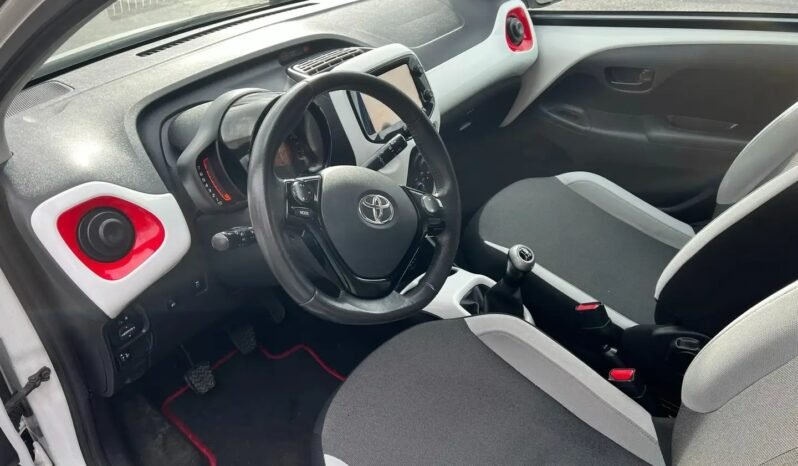 TOYOTA AYGO 1.0 VVTi Essence / Mécanique/ 69 ch (euro 5) complet