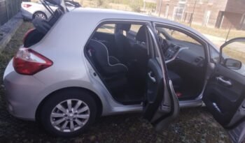 TOYOTA Auris 1.3 16V VVT-i (101 CH) 2300Euros complet