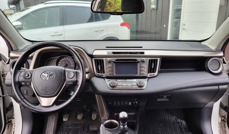 TOYOTA RAV4 2.0 VVT-I VANGUARD EXEC.M-DRIVE S. 4WD MULTIDRIVE – complet