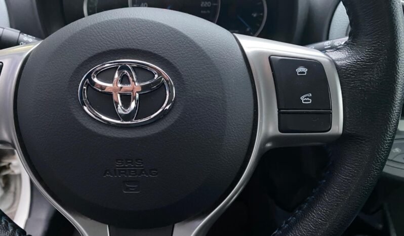 TOYOTA YARIS 1.5I VVT-I HYBRID STYLE E-CVT complet