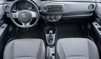 TOYOTA YARIS 1.3 VVT-I 100CV DYNAMIC 5P complet