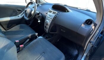 TOYOTA YARIS 1.3-VVT-I LUNA MMT AUTOMATIQUE, NOUVELLE L’UE complet
