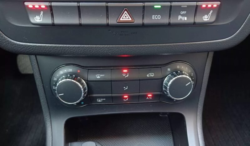 Mercedes-Benz B 180/2012/98.780 Km/Essence/ 4CV complet
