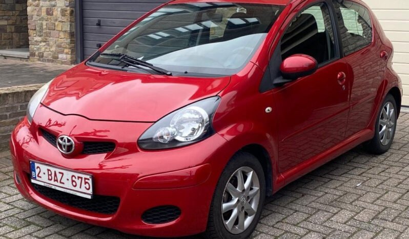 Toyota Aygo 1.0 VVT-i 68ch Connect 5p complet