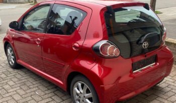 Toyota Aygo 1.0 VVT-i 68ch Connect 5p complet