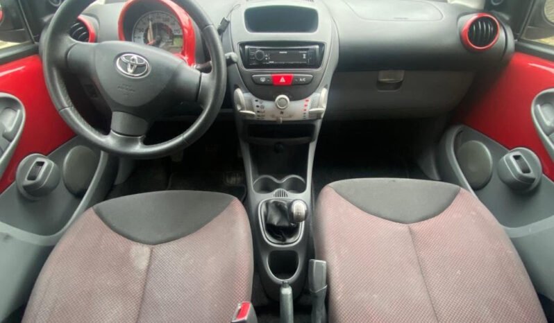 Toyota Aygo 1.0 VVT-i 68ch Connect 5p complet