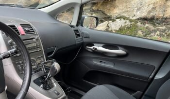 TOYOTA AURIS 124 VVT-I LINEA LUNA BVA 5P complet