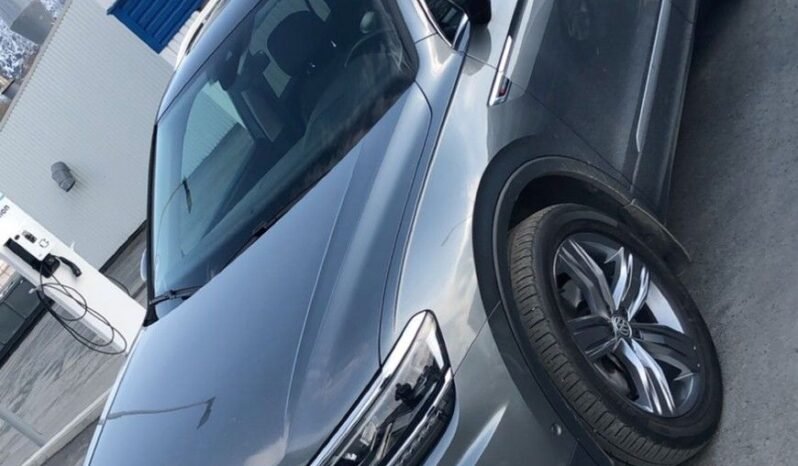 Volkswagen TIGUAN ALLSPACE 2.0-190 D 4MOTION / webasto / Panorama CONFORTLINE complet