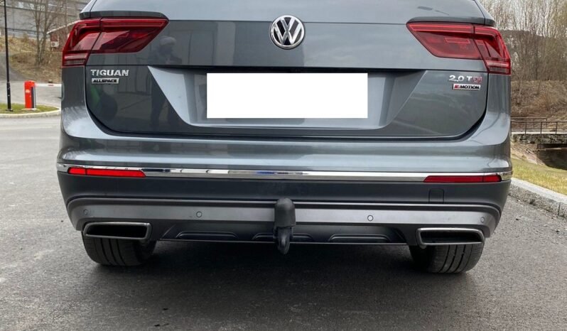 Volkswagen TIGUAN ALLSPACE 2.0-190 D 4MOTION / webasto / Panorama CONFORTLINE complet