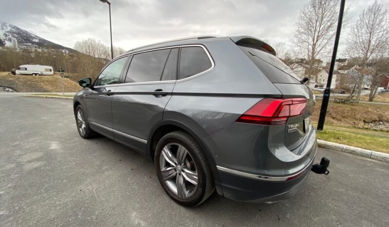 Volkswagen TIGUAN ALLSPACE 2.0-190 D 4MOTION / webasto / Panorama CONFORTLINE complet