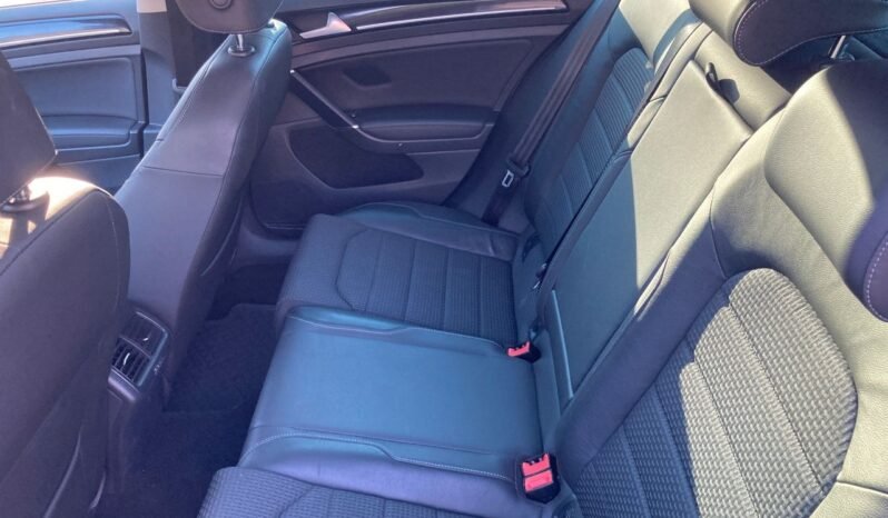 Volkswagen GOLF VII 1.2 TSI 105 CUP complet