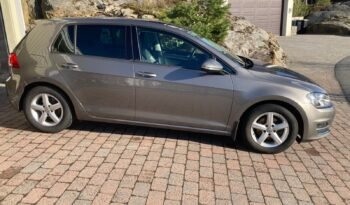Volkswagen GOLF VII 1.2 TSI 105 CUP complet