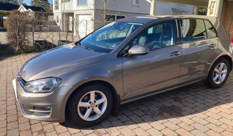Volkswagen GOLF VII 1.2 TSI 105 CUP complet