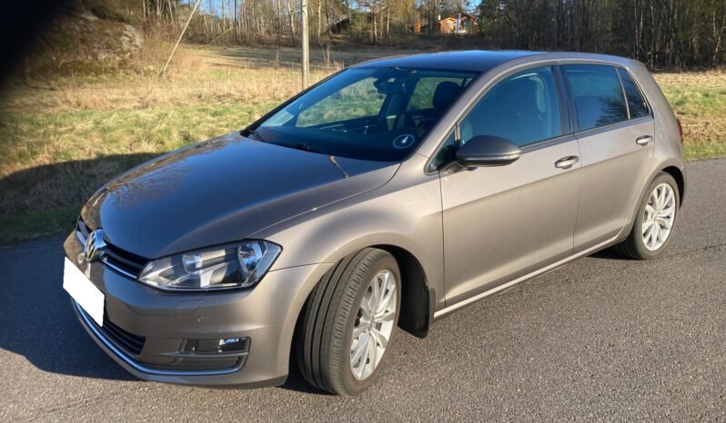Volkswagen GOLF VII 1.2 TSI 105 CUP complet