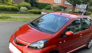 TOYOTA AYGO 1.0I ORANGE SPICE MMT BOITE AUTO complet