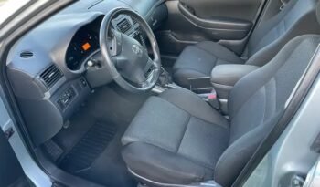TOYOTA Avensis 2.0 Turbo D4D 16v Linea Luna DPF (2411€) complet
