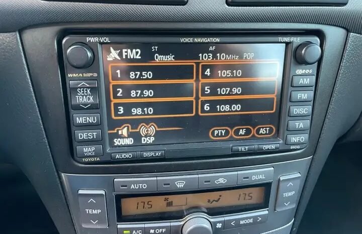 TOYOTA Avensis 2.0 Turbo D4D 16v Linea Luna DPF (2411€) complet