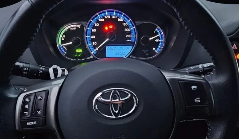 Toyota YARIS 1.0i VVT-i Active Automatique( 4090€ ) complet