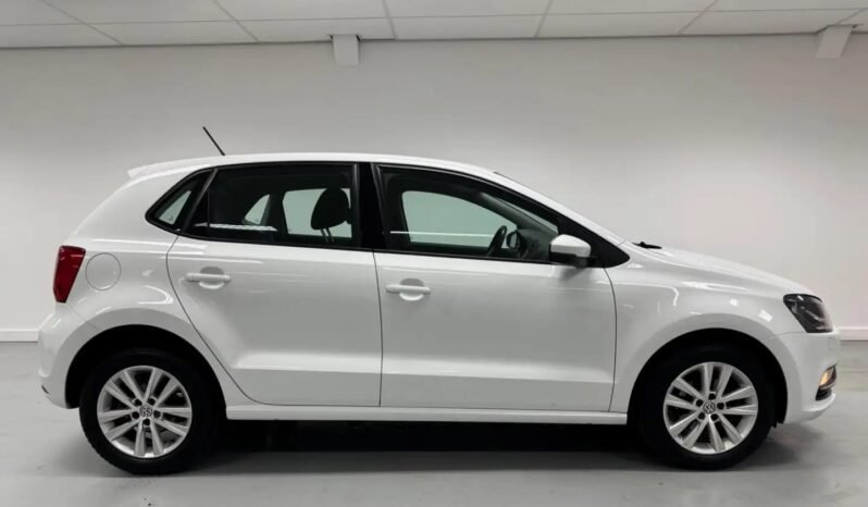 Volkswagen Polo 1.2 TSI 90-CV / BLUEMOTION / HIGHLINE / FULL OPTIO/ euro 6b/ Manuelle/ Essence/( 5510€ ) complet