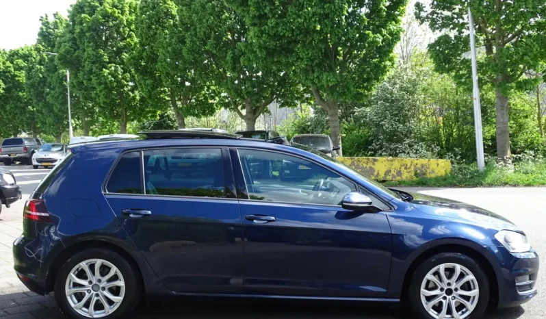 Volkswagen Golf 1.6 TDI HIGHLINE – R LINE – PANORAMADAK ( 3990€ ) complet
