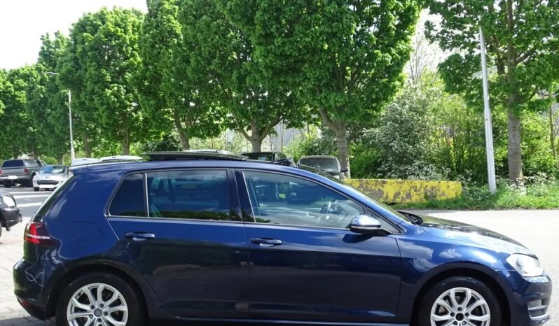Volkswagen Golf 1.6 TDI HIGHLINE – R LINE – PANORAMADAK ( 3990€ ) complet