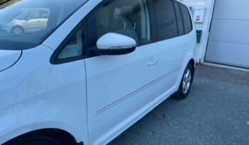 Volkswagen Touran 1.6 TDI Highline /Toit ouvrant/Panorama/Remorque/Boîte de vitesses F1 / 7 places ( 3810€) complet