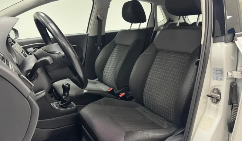 Volkswagen Polo 1.2 TSI 90-CV / BLUEMOTION / HIGHLINE / FULL OPTIO/ euro 6b/ Manuelle/ Essence/( 5510€ ) complet