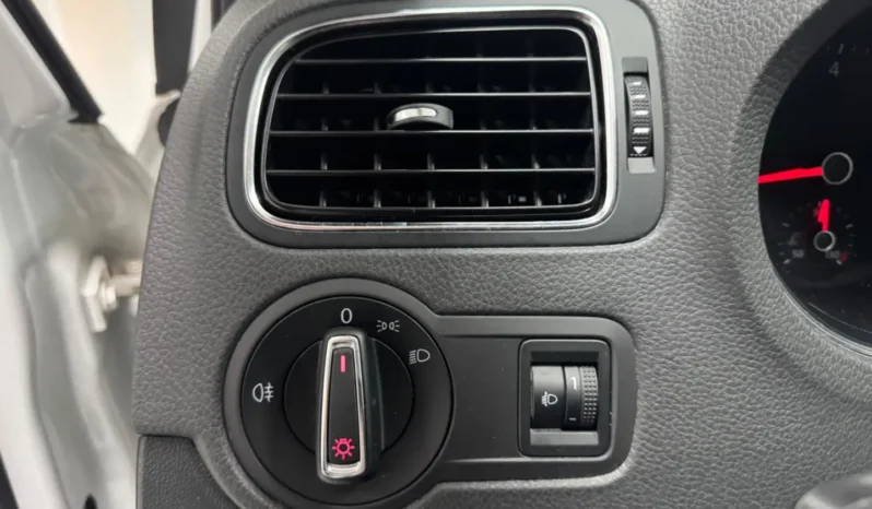 Volkswagen Polo 1.2 TSI 90-CV / BLUEMOTION / HIGHLINE / FULL OPTIO/ euro 6b/ Manuelle/ Essence/( 5510€ ) complet