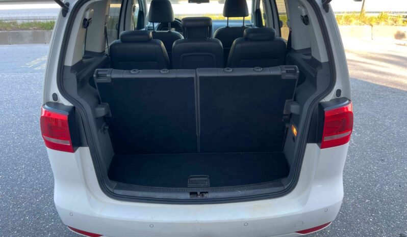 Volkswagen Touran 1.6 TDI Highline /Toit ouvrant/Panorama/Remorque/Boîte de vitesses F1 / 7 places ( 3810€) complet