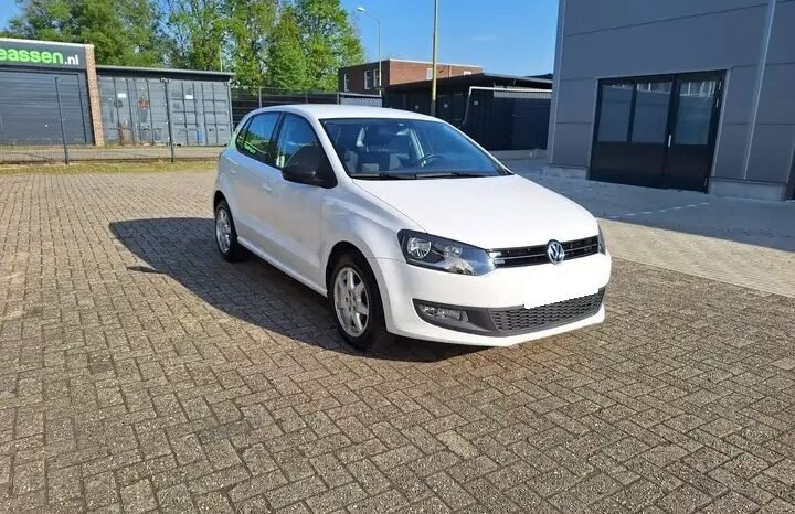 Volkswagen Polo1.2-12V BlueMotion Comfortline.Multimedia,Airco ( 2750€ ) complet