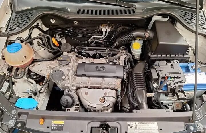 Volkswagen Polo1.2-12V BlueMotion Comfortline.Multimedia,Airco ( 2750€ ) complet