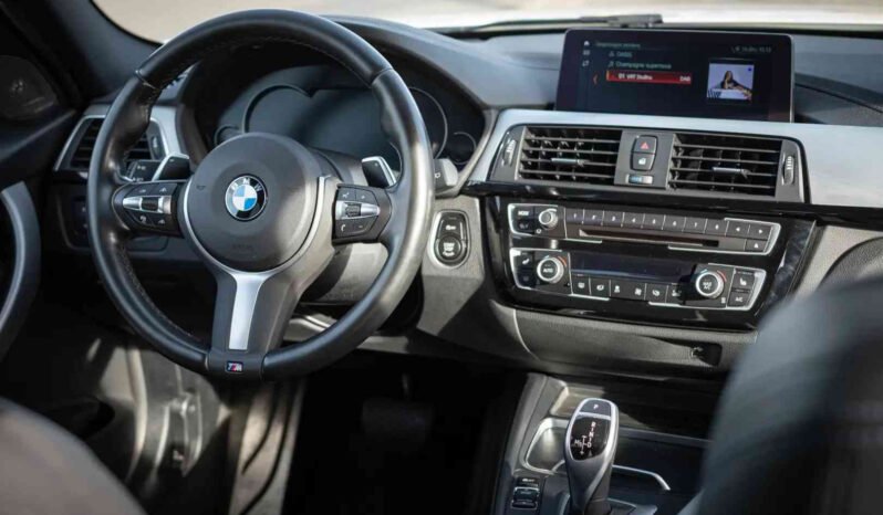 BMW Série 3  320i 184ch Touring ( 5210€) complet