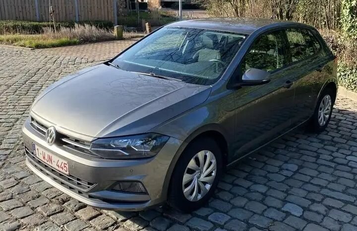 Volkswagen Polo 1.0 Comfortline ( 4810€ ) complet