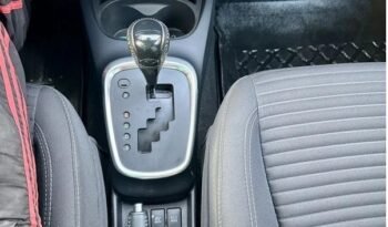 TOYOTA Yaris 1.5 VVT-i HSD Bi-Tone B&B( 4210€) complet