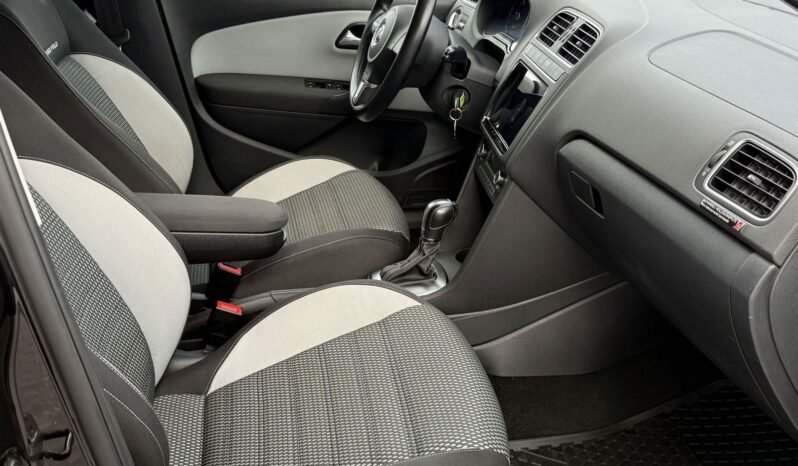 Volkswagen Polo Cross  1.6 TDI 90 CR FAP DSG7(2011)Automatique. Beau et Pratique petit SUV. Prêt à Immatriculer ( 3410€) complet