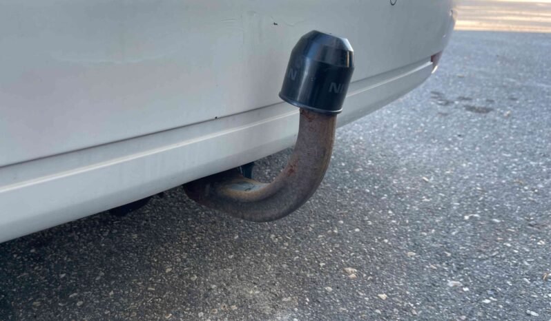 Volkswagen Touran 1.6 TDI Highline /Toit ouvrant/Panorama/Remorque/Boîte de vitesses F1 / 7 places ( 3810€) complet