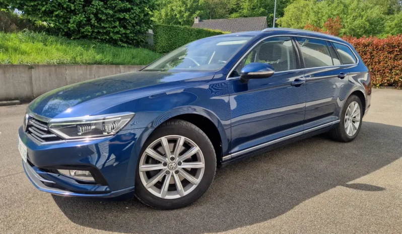 Volkswagen Passat 1.6 TDI 120ch  Highline dsg full euro 6b ( 9520€ ) complet