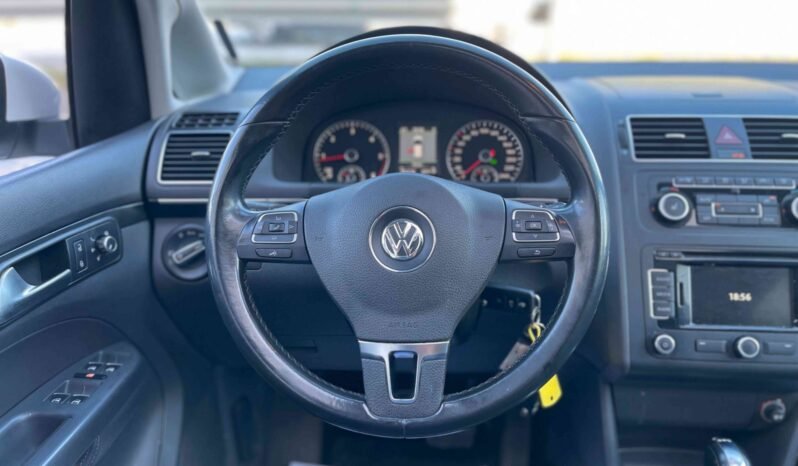 Volkswagen Touran 1.6 TDI Highline /Toit ouvrant/Panorama/Remorque/Boîte de vitesses F1 / 7 places ( 3810€) complet