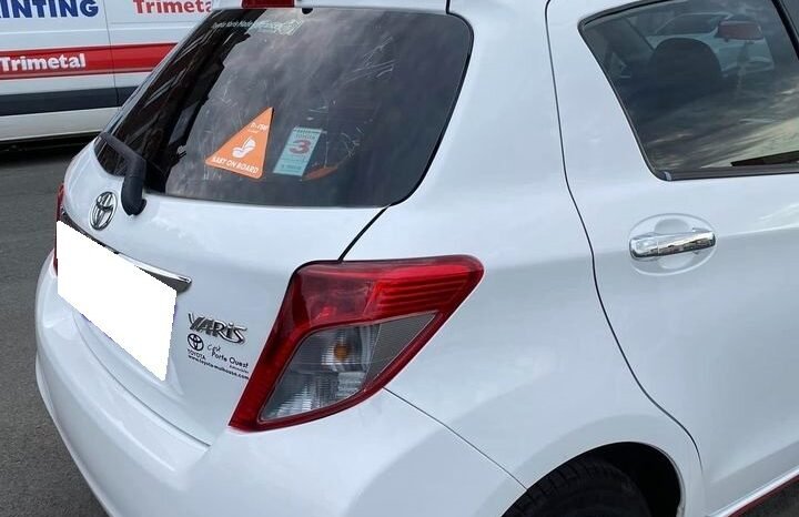 TOYOTA YARIS III 100 VVT-I DYNAMIQUE 5P( 1850€) complet