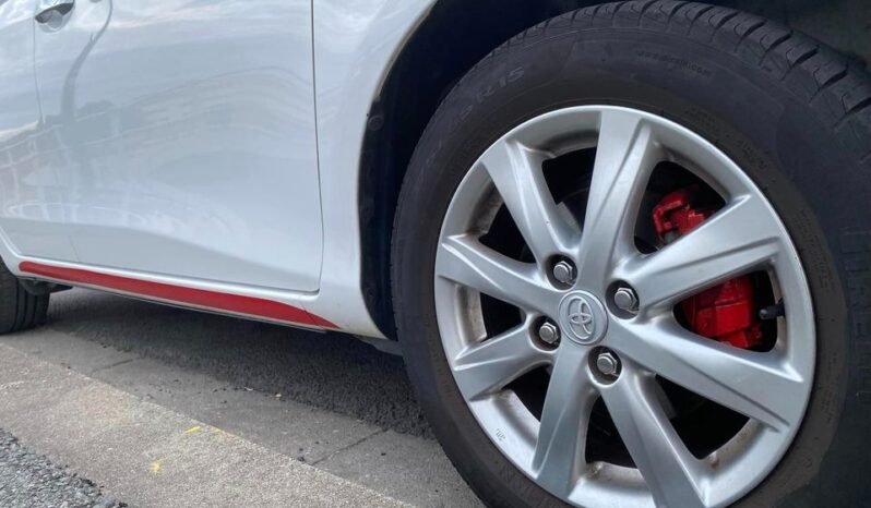 TOYOTA YARIS III 100 VVT-I DYNAMIQUE 5P( 1850€) complet