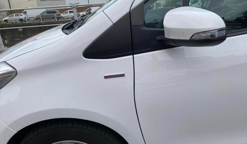 TOYOTA YARIS III 100 VVT-I DYNAMIQUE 5P( 1850€) complet